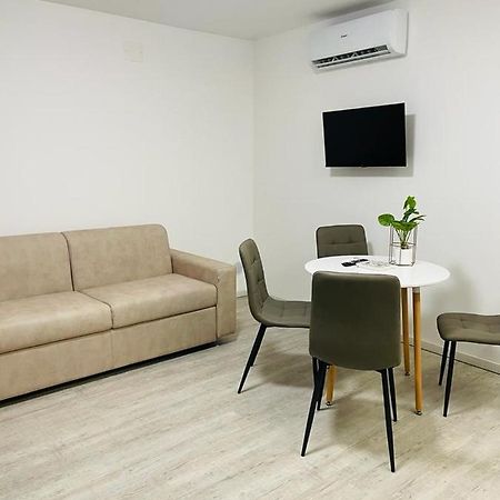 Living City Center Катания Экстерьер фото